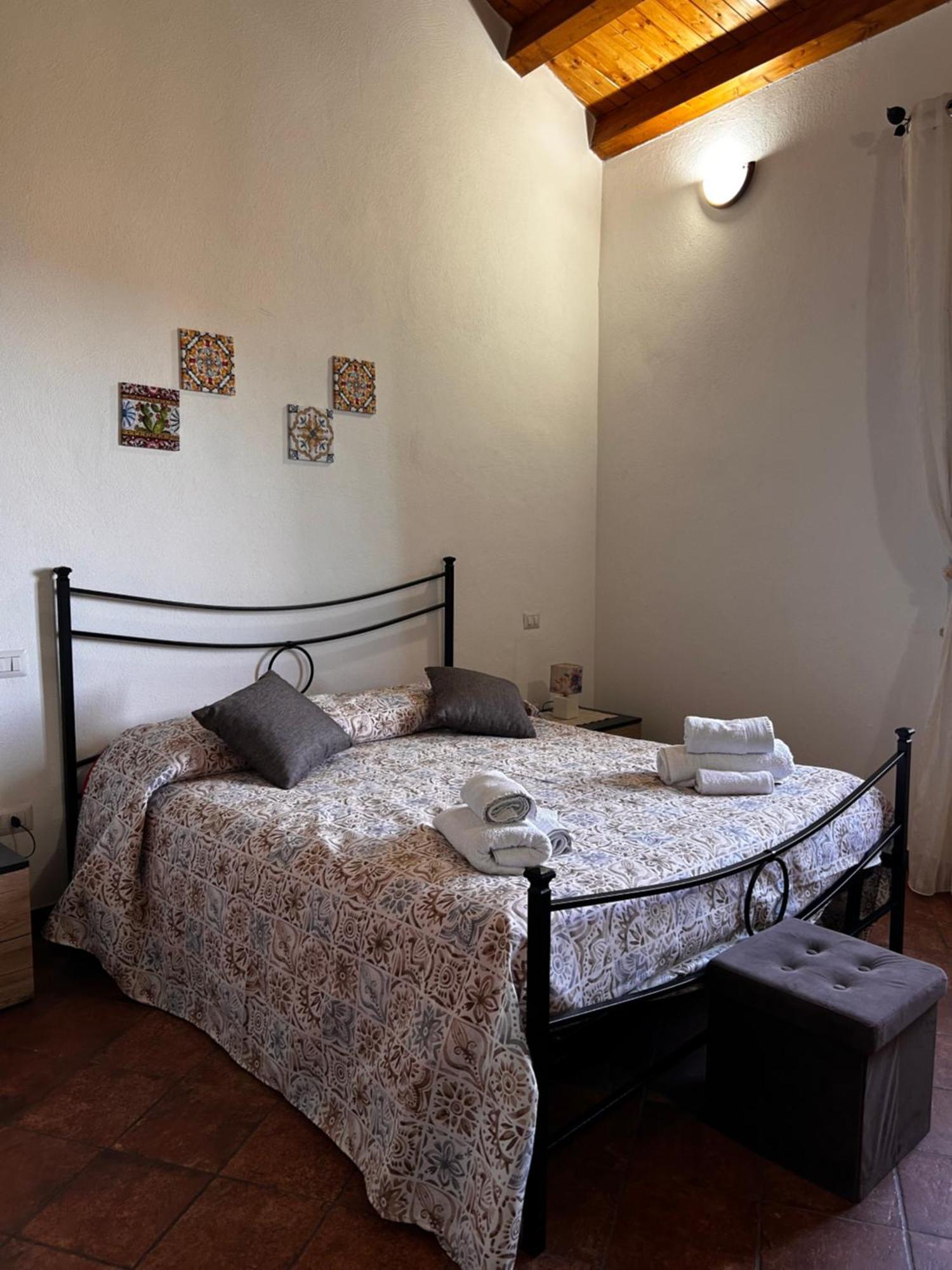 Casa Gambino Bed and Breakfast Savoca Eksteriør billede